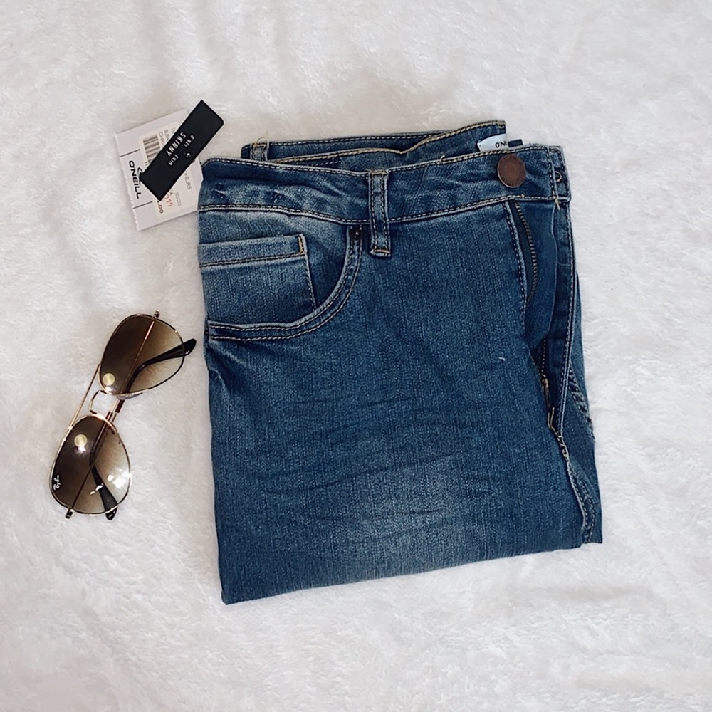 O’Neill Skinny Jeans •NEW•